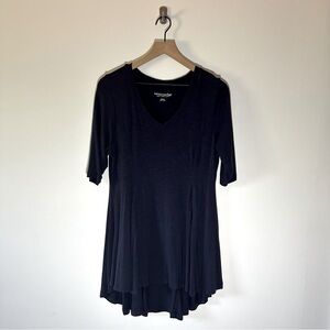 Soft Surroundings Navy Short Sleeve V Neck Tunic Medium